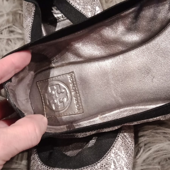 Tory Burch flats - Picture 3 of 8